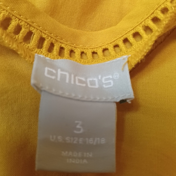 CHICO,S Size 3X Yellow Lace Trim Women's Top - Picture 2 of 12